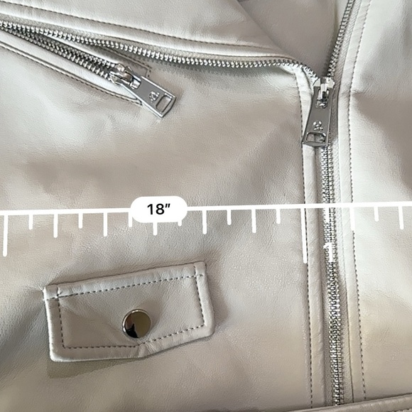 Elodie Cream Faux Leather Moto Jacket XL Cropped Biker Zip Belted - Picture 11 of 11